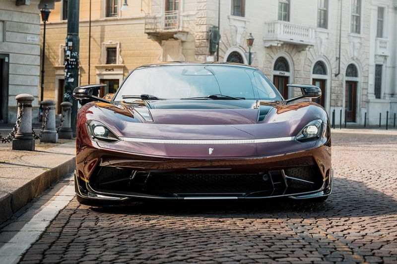 Pininfarina завершает производство суперкара Battista спецверсией Novantacinque