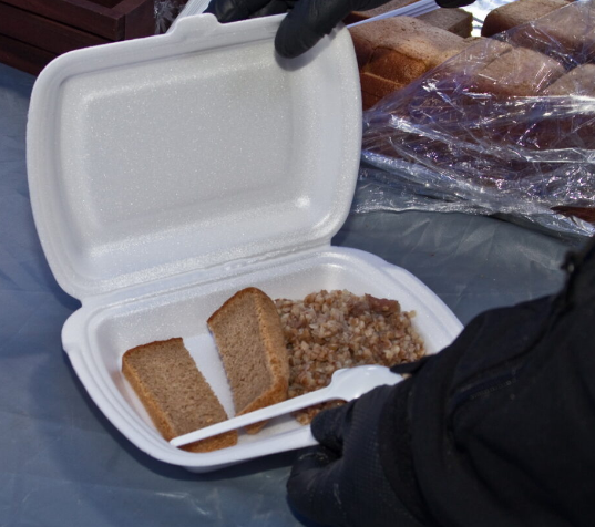 Выездное питание в пандемию COVID-19 для безопасности