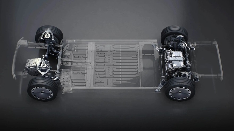 Трепещи, Maybach: на рынок выходит роскошный седан Maextro S800 от Huawei и JAC