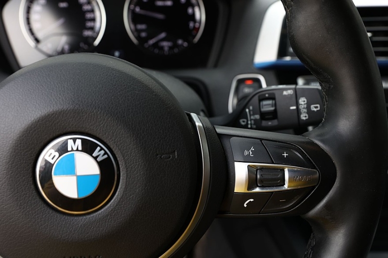 BMW 1 Series II (F20) с пробегом: проблемы тонкого ЛКП и бедненькие, но качественные салоны