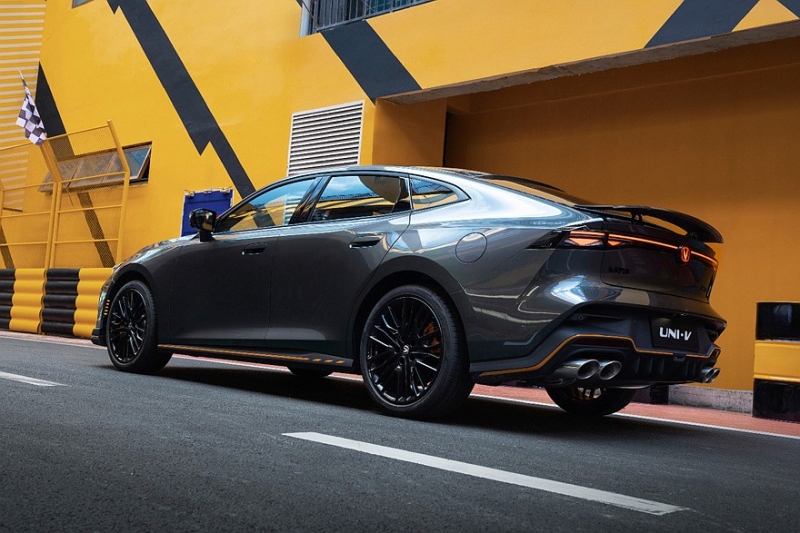 Changan Uni-V с новым дизайном: больше официальных фото