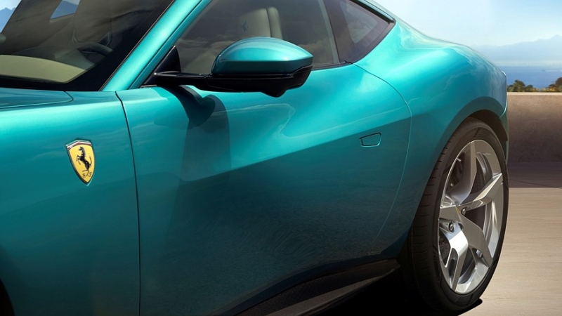 Ferrari Amalfi пришёл на смену модели Roma: тот же профиль, но с массой новых деталей