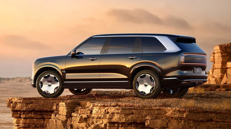 К выходу на рынок готовится флагманский кроссовер Zeekr 9X: салон и подробности о технике