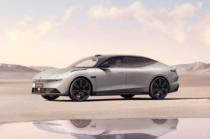 Lynk & Co 10 EM-P готовится к старту продаж: седан предложат со стандартным полным приводом