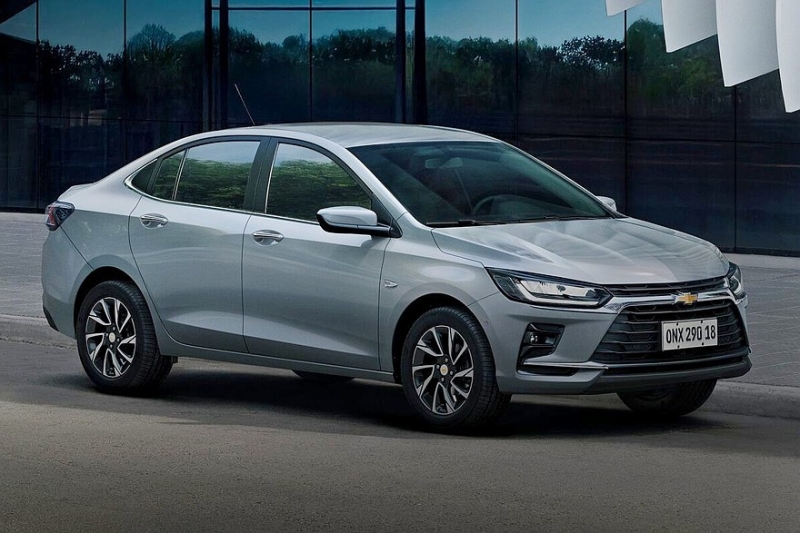 Новый бюджетный кроссовер Chevrolet: первые изображения