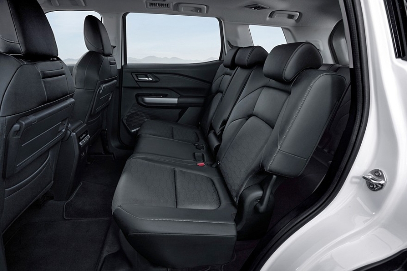 Новый кроссовер Mitsubishi Destinator доступен к заказу: в базе – дешевле младшего Xforce