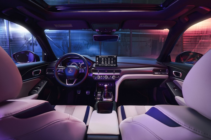 Обновлённая Acura Integra получила более богатое оснащение, а технику трогать не стали