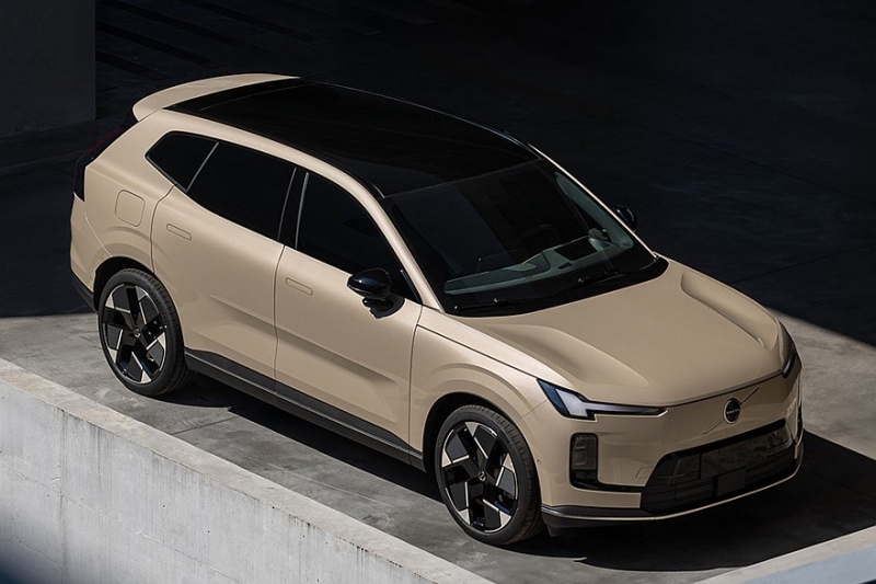 Volvo XC70 в виде кроссовера готовится к выходу на рынок: новые официальные фото