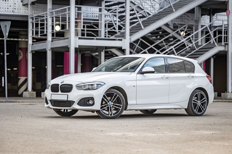 BMW 1 Series II (F20) с пробегом: слабые тормоза, неудачная рейка и слишком горячие моторы