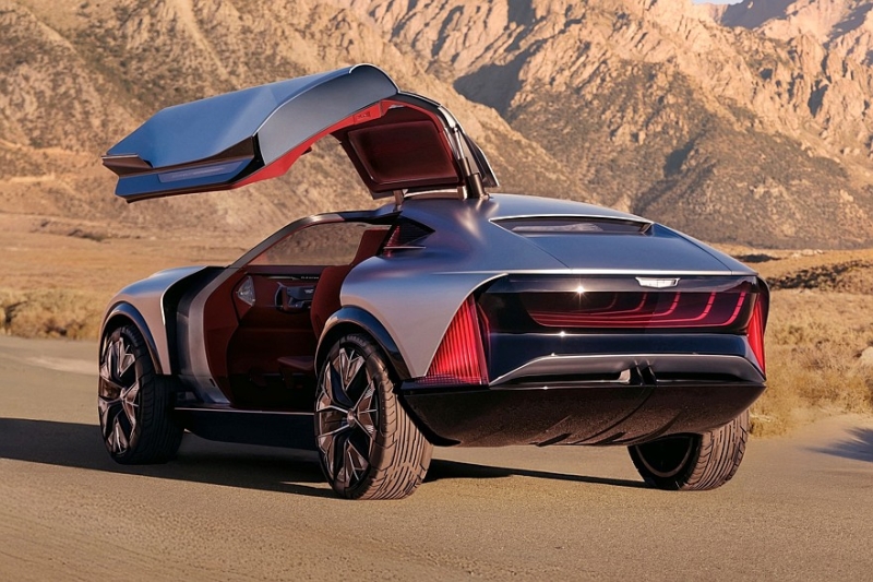 Cadillac Elevated Velocity: мощное кросс-купе с вибрирующим кузовом и спа-салоном