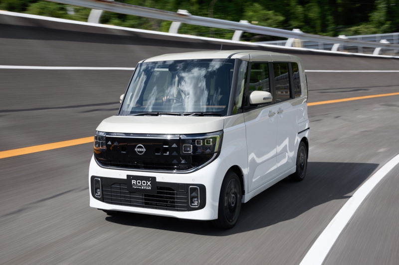 Дебютировало трио новых кей-каров: Nissan Roox, Mitsubishi Delica Mini и eK Space