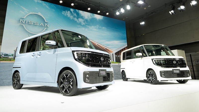 Дебютировало трио новых кей-каров: Nissan Roox, Mitsubishi Delica Mini и eK Space