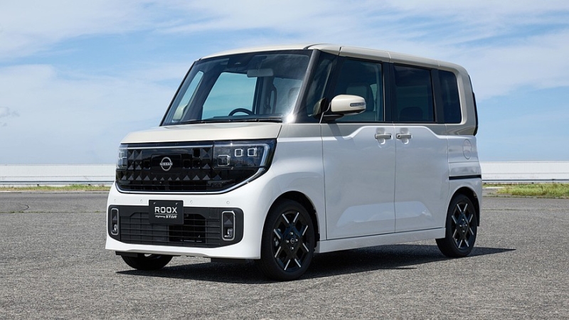 Дебютировало трио новых кей-каров: Nissan Roox, Mitsubishi Delica Mini и eK Space