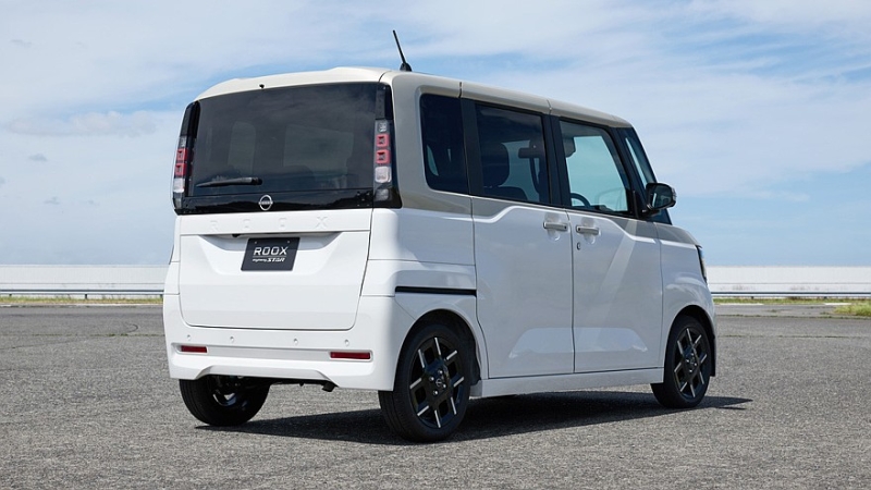 Дебютировало трио новых кей-каров: Nissan Roox, Mitsubishi Delica Mini и eK Space