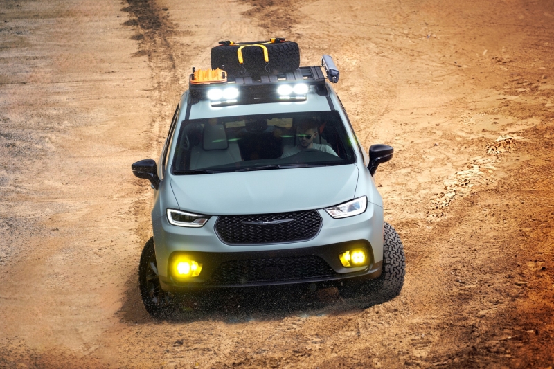 Минивэн Chrysler Pacifica прикинулся внедорожником: версия Grizzly Peak для турпоходов