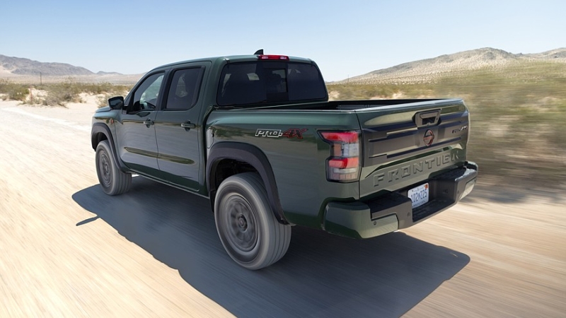 Nissan Frontier обзавёлся новой топовой версией Pro-4X R и стал «богаче»