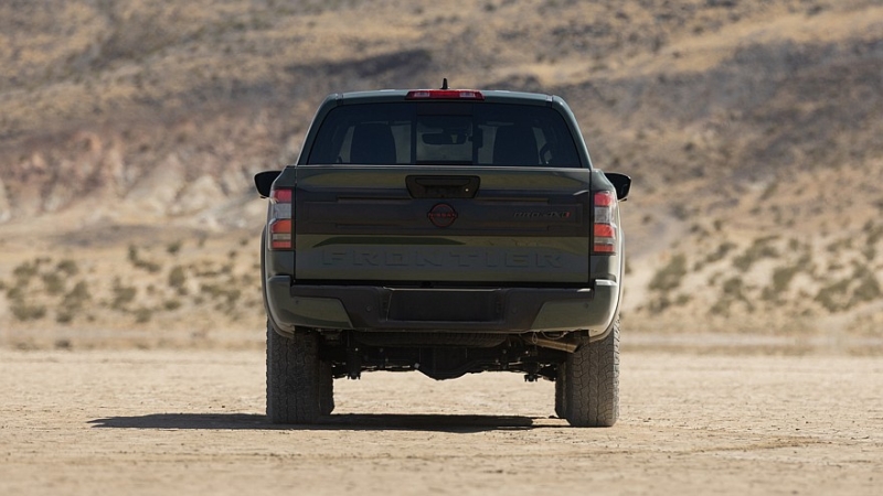 Nissan Frontier обзавёлся новой топовой версией Pro-4X R и стал «богаче»