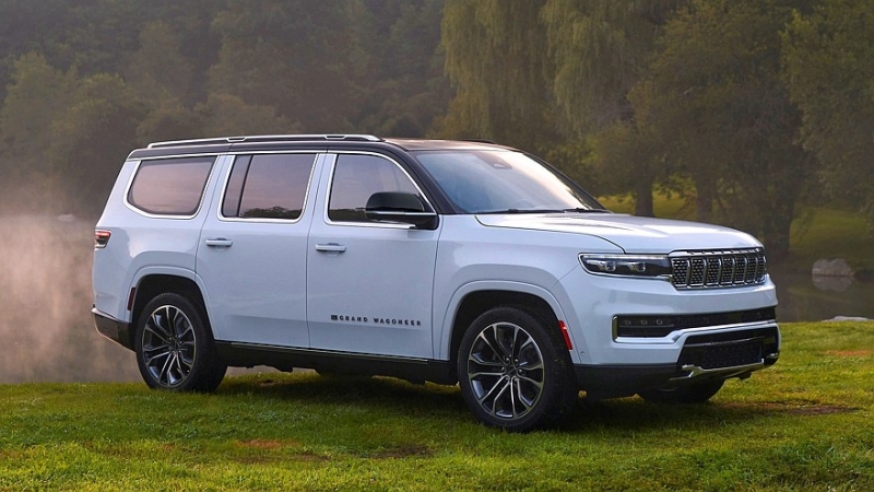 Обновлённый Jeep Grand Wagoneer готовится к премьере: первая фотография