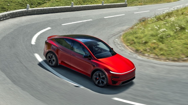 Обновлённый Tesla Model Y Performance дебютировал во «враждебной» Европе