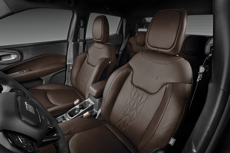 Представлен обновлённый пикап Fiat Toro: внушительнее, но не особо богаче