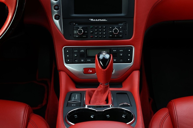 С сердцем от Ferrari: опыт владения Maserati GranTurismo I (М145)