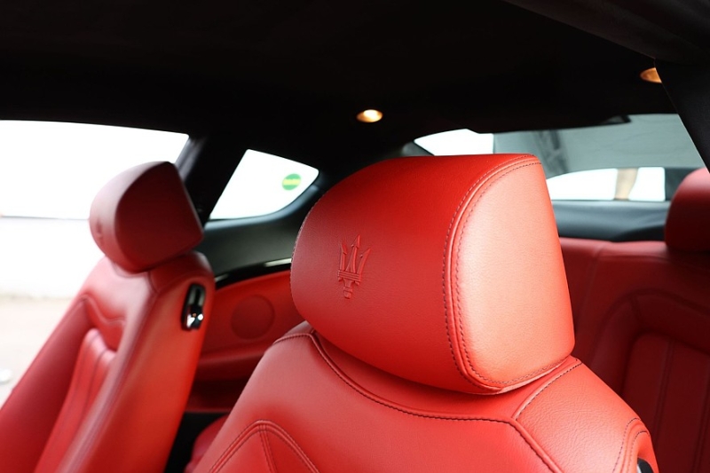 С сердцем от Ferrari: опыт владения Maserati GranTurismo I (М145)