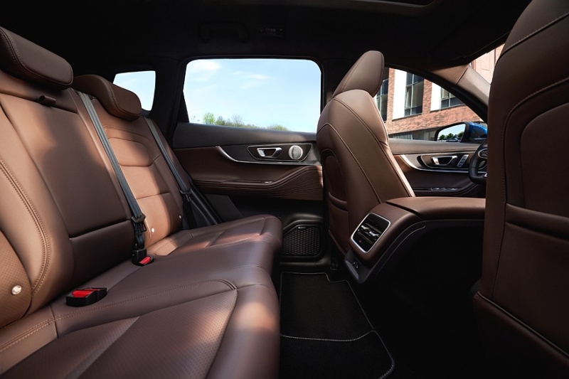 Tenet объявил о старте продаж кроссовера T7 и обнародовал его цены