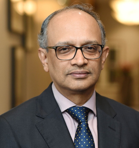 В Jaguar Land Rover сменился гендиректор: индиец Баладжи вместо британца Марделла