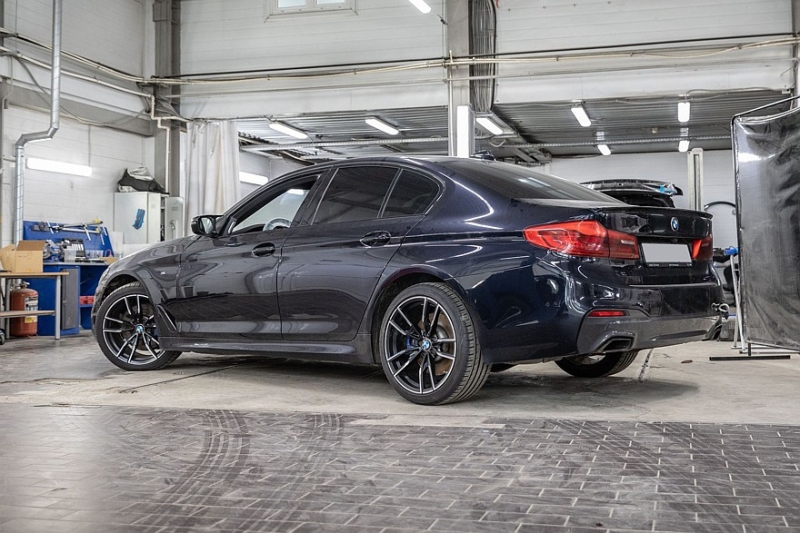 «Жесть» без потрясений: кузовной ремонт BMW 5 Series VII (G30)