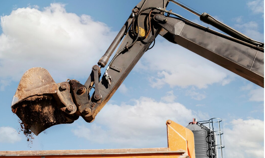 Услуги автокрана: надежный помощник в строительстве и не только