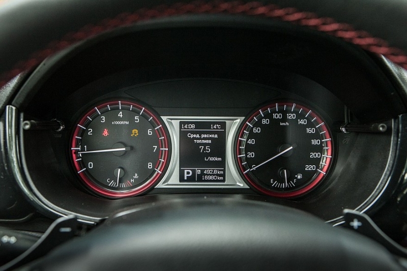 Датчики, проводка, АКБ: почему горит индикатор ESP OFF и что с этим делать