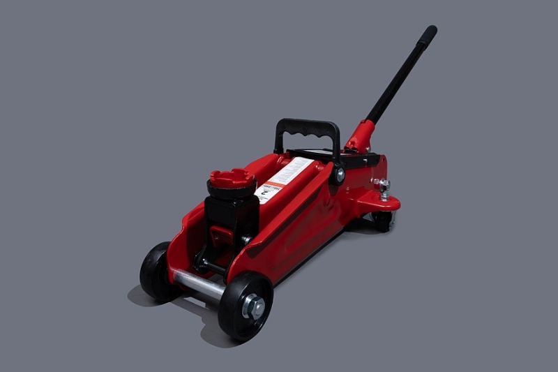 Главное – безопасность: как выбрать домкрат и как им правильно пользоваться