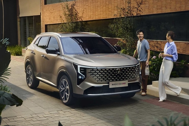Новый Changan CS55 Plus поступил в продажу: солиднее, богаче и со скидками