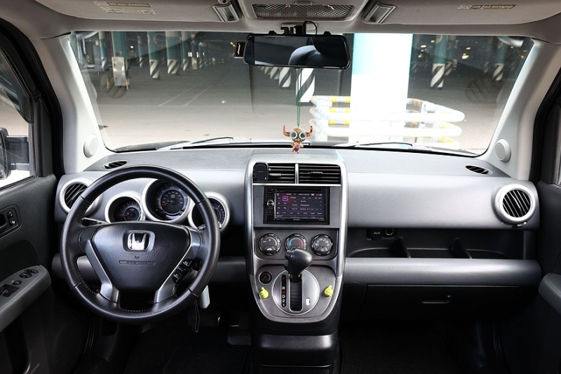 Отнюдь не элементарно: опыт владения Honda Element