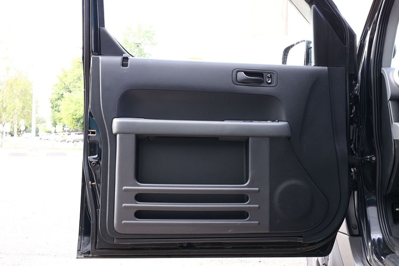 Отнюдь не элементарно: опыт владения Honda Element