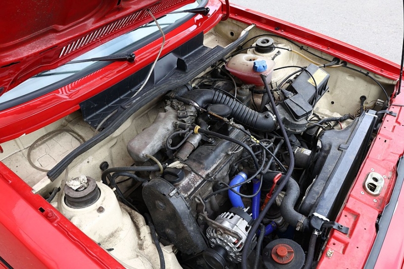 Самый успешный из всех мультяшных: опыт владения кабриолетом Volkswagen Golf I