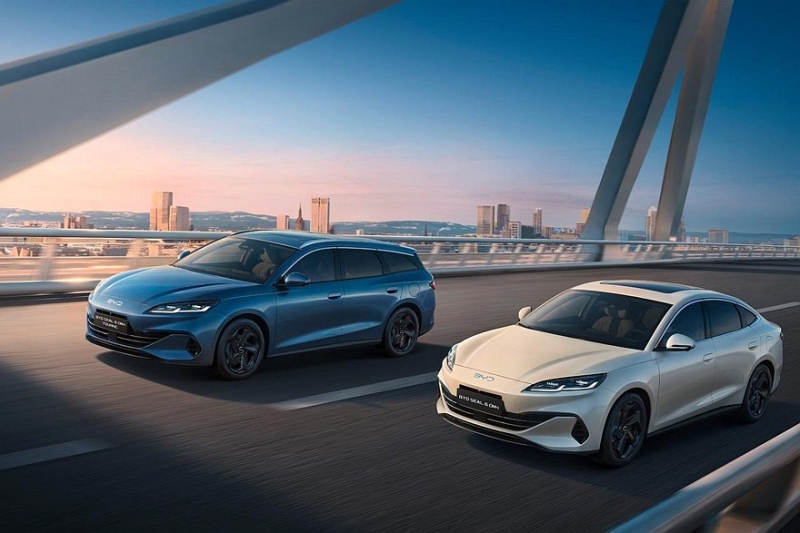 Семейство BYD Seal 6 DM-i выходит на европейский рынок: седан и универсал