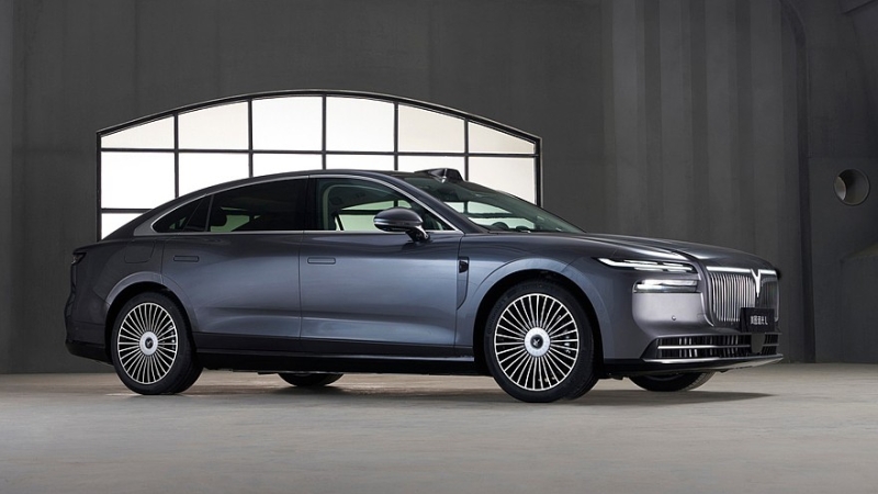 Voyah рассекретила официальное имя кроссовера и начала принимать заказы на седан Passion L