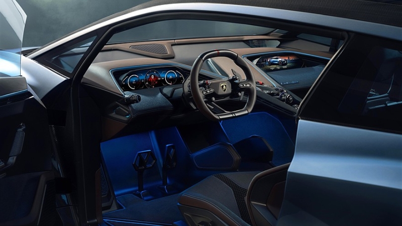 Электрический Lamborghini Lanzador клиентам не нужен, придётся «прикрутить» ДВС