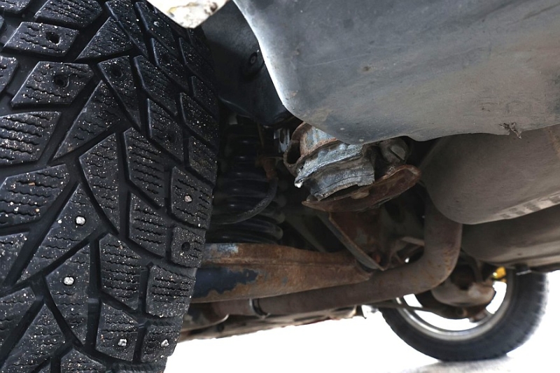 Mercedes-Benz S-Class (W140) с пробегом: ад для электрика и коррозия под толстым слоем ЛКП