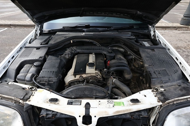 Mercedes-Benz S-Class (W140) с пробегом: ад для электрика и коррозия под толстым слоем ЛКП