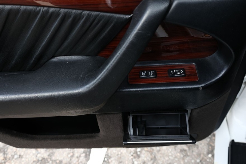 Mercedes-Benz S-Class (W140) с пробегом: ад для электрика и коррозия под толстым слоем ЛКП