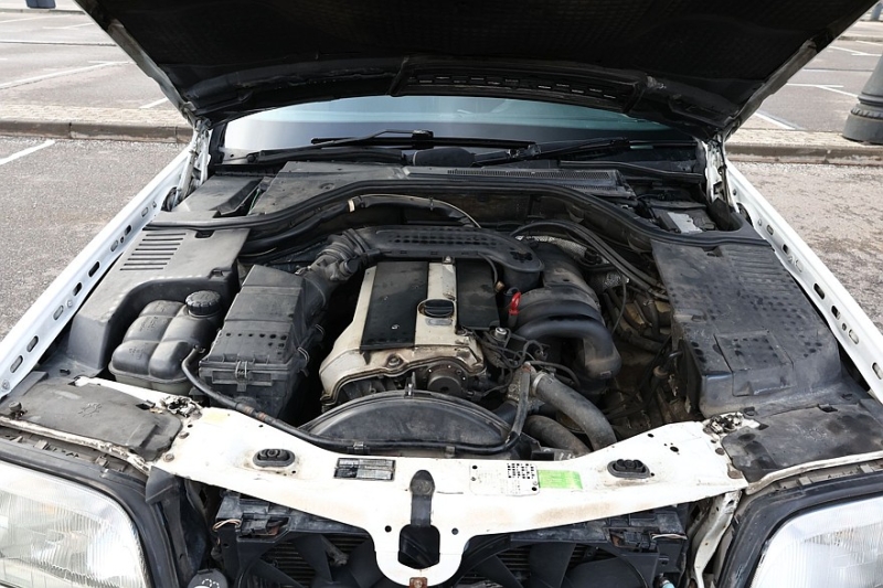 Mercedes-Benz S-Class (W140) с пробегом: хорошие, но старые АКП и V12 для сильных духом