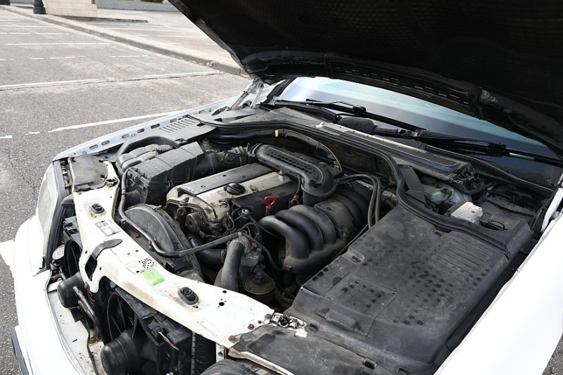 Mercedes-Benz S-Class (W140) с пробегом: хорошие, но старые АКП и V12 для сильных духом