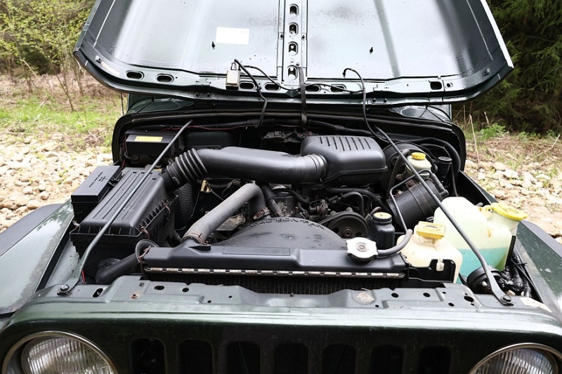 Мотор почти как у Волги и никаких проблем с запчастями: опыт владения Jeep Wrangler TJ