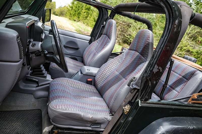 Мотор почти как у Волги и никаких проблем с запчастями: опыт владения Jeep Wrangler TJ