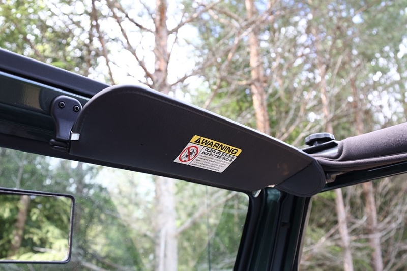 Мотор почти как у Волги и никаких проблем с запчастями: опыт владения Jeep Wrangler TJ