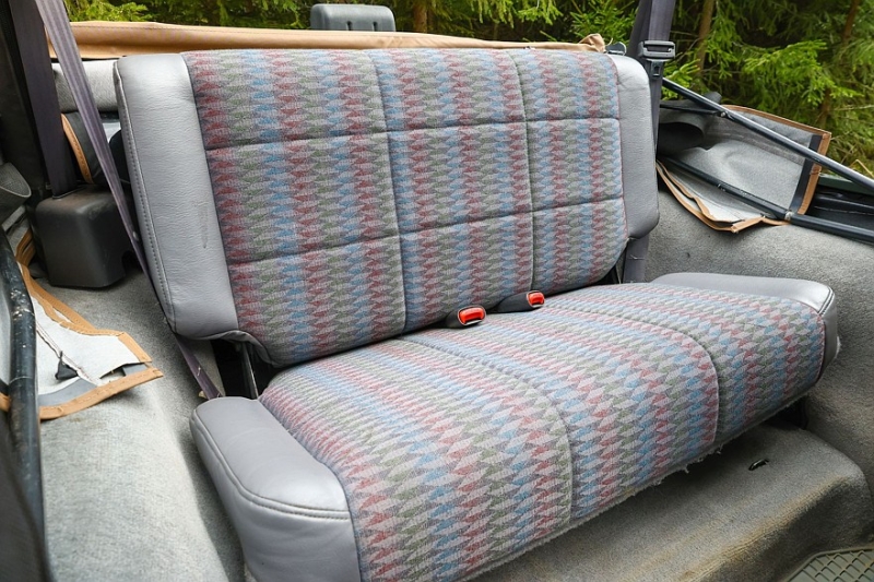 Мотор почти как у Волги и никаких проблем с запчастями: опыт владения Jeep Wrangler TJ