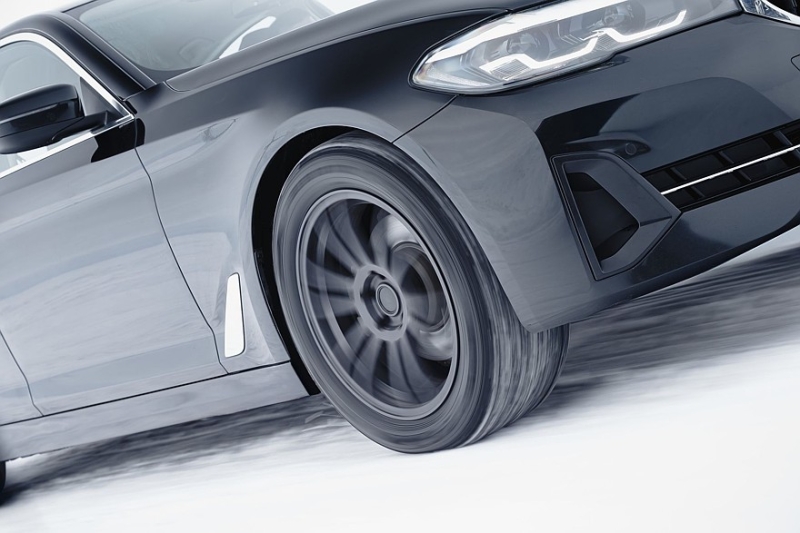 Шины R22, новые шипы и 270 новых артикулов: как Ikon Tyres живет без финнов, но с Москвичом