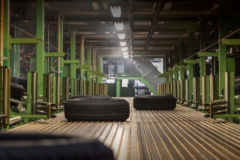 Шины R22, новые шипы и 270 новых артикулов: как Ikon Tyres живет без финнов, но с Москвичом